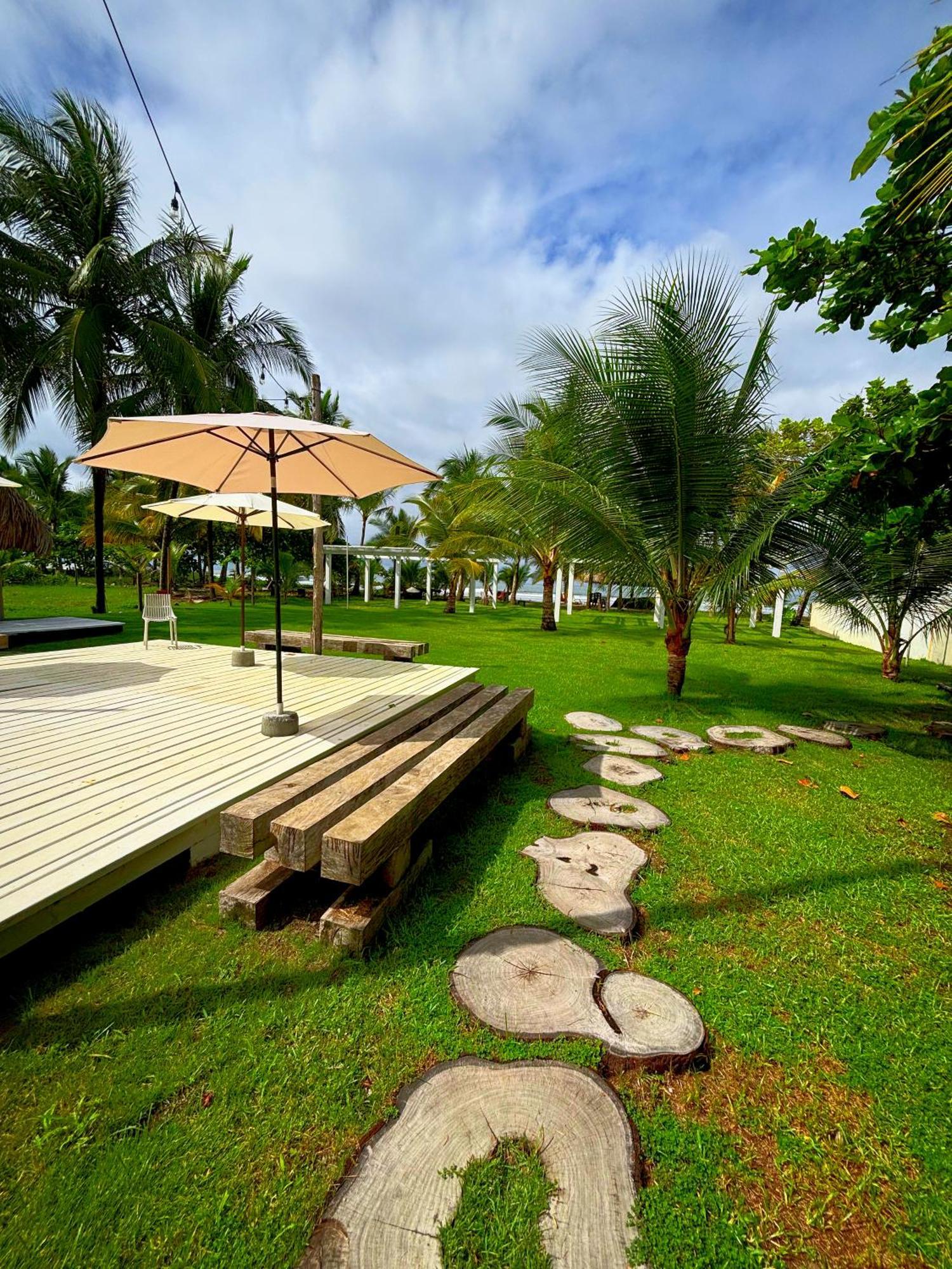 Royal Palm Retreat Apartment Cabrera Exterior photo