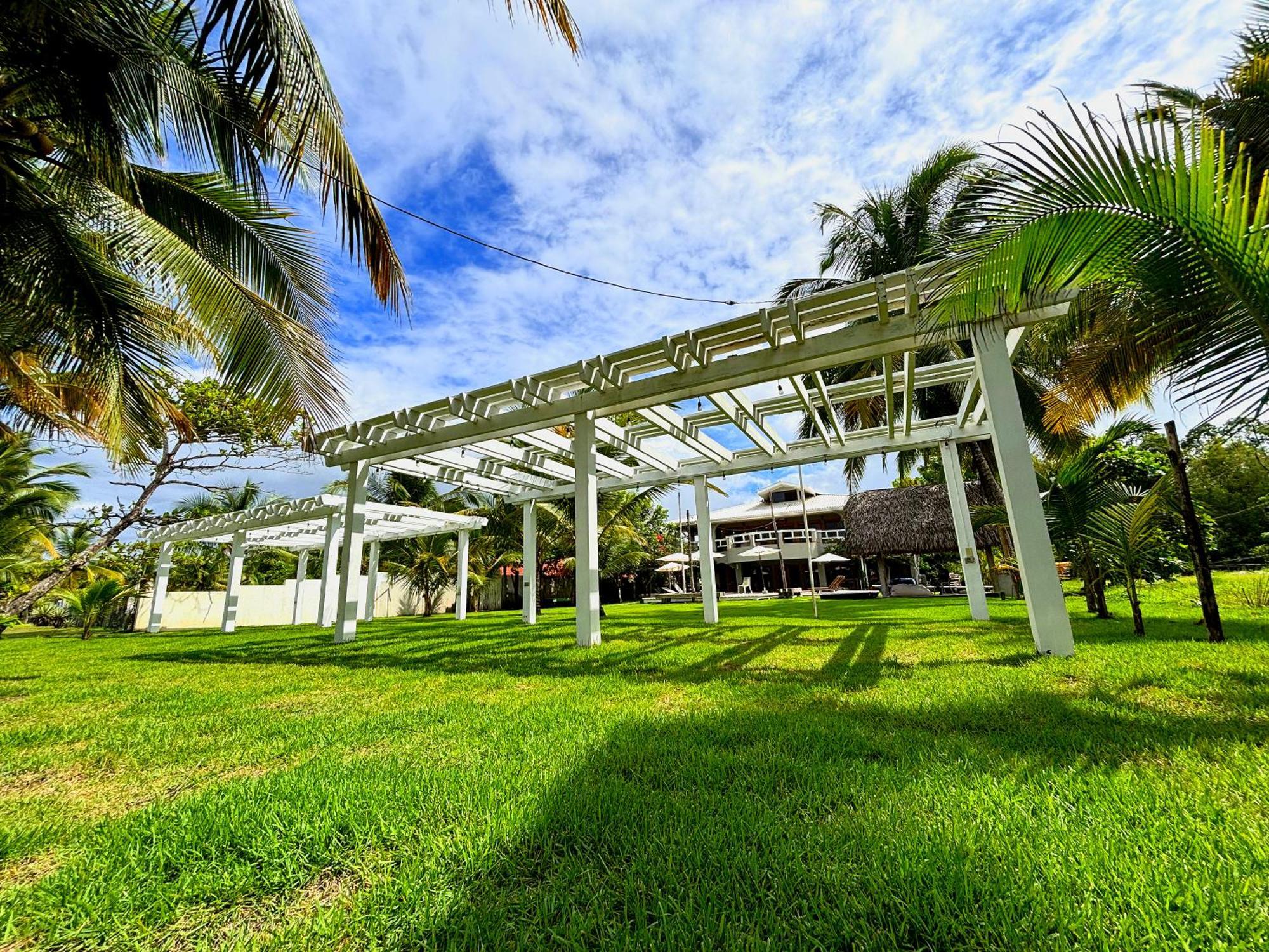 Royal Palm Retreat Apartment Cabrera Exterior photo